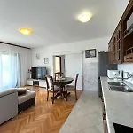 Amelie Апартаменты *
