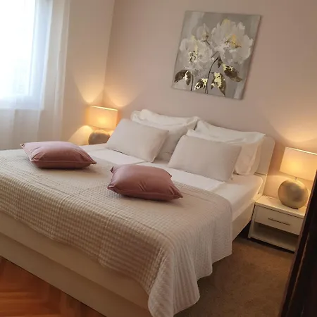 Apartment Amelie