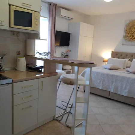 Apartment Amelie *