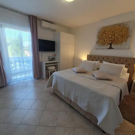 Amelie Apartman *
